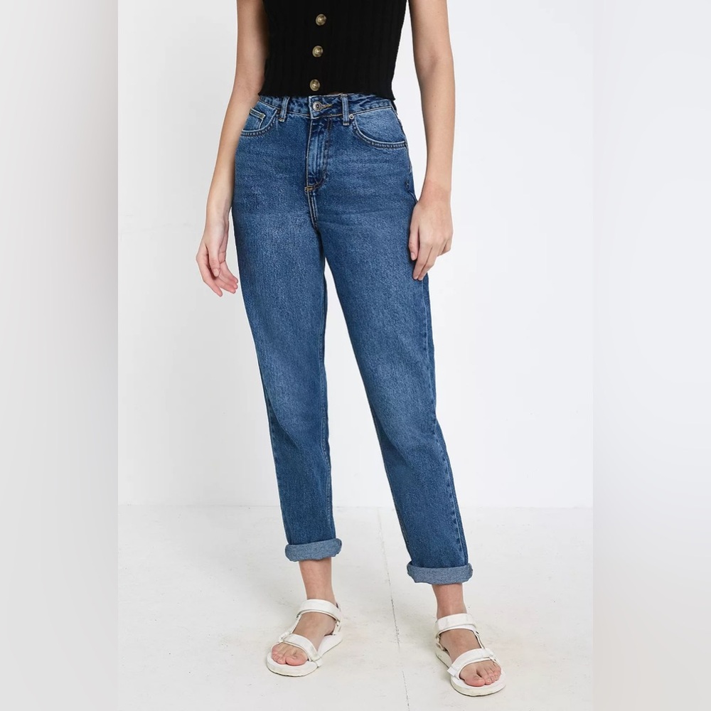 BDG Mom Jeans vintage dark blue wash size 29